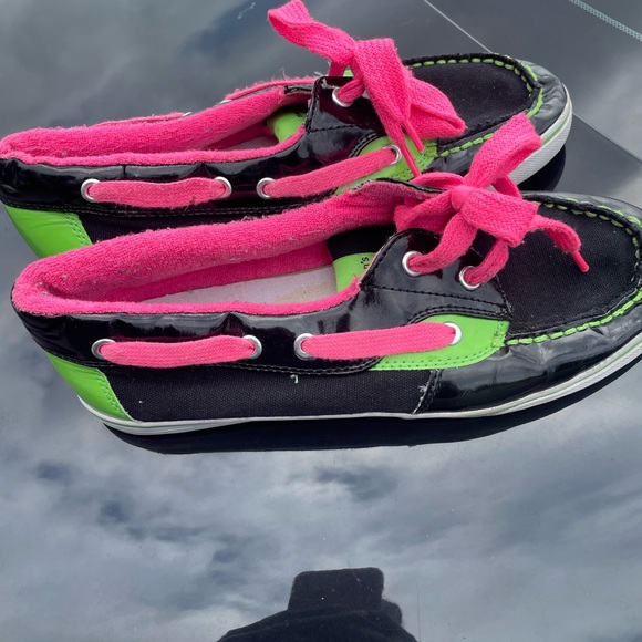 **WORN** Steve Madden Fix slip on shoe size 9 - Picture 3 of 3